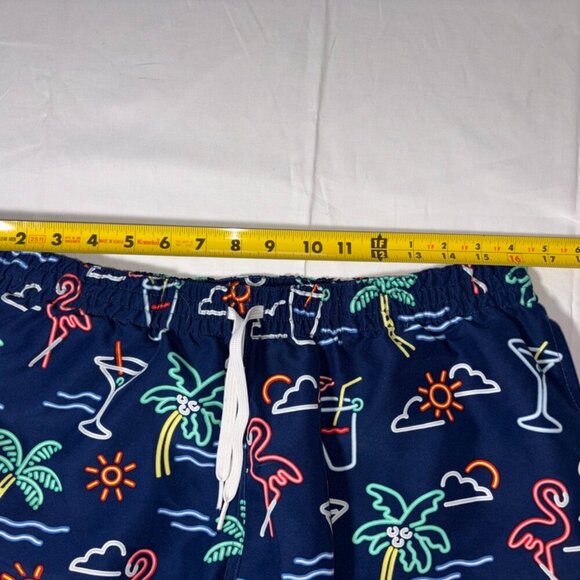 Chubbies Swim Trunks 5.5" Inseam XL The Neon Lights - Picture 10 of 11